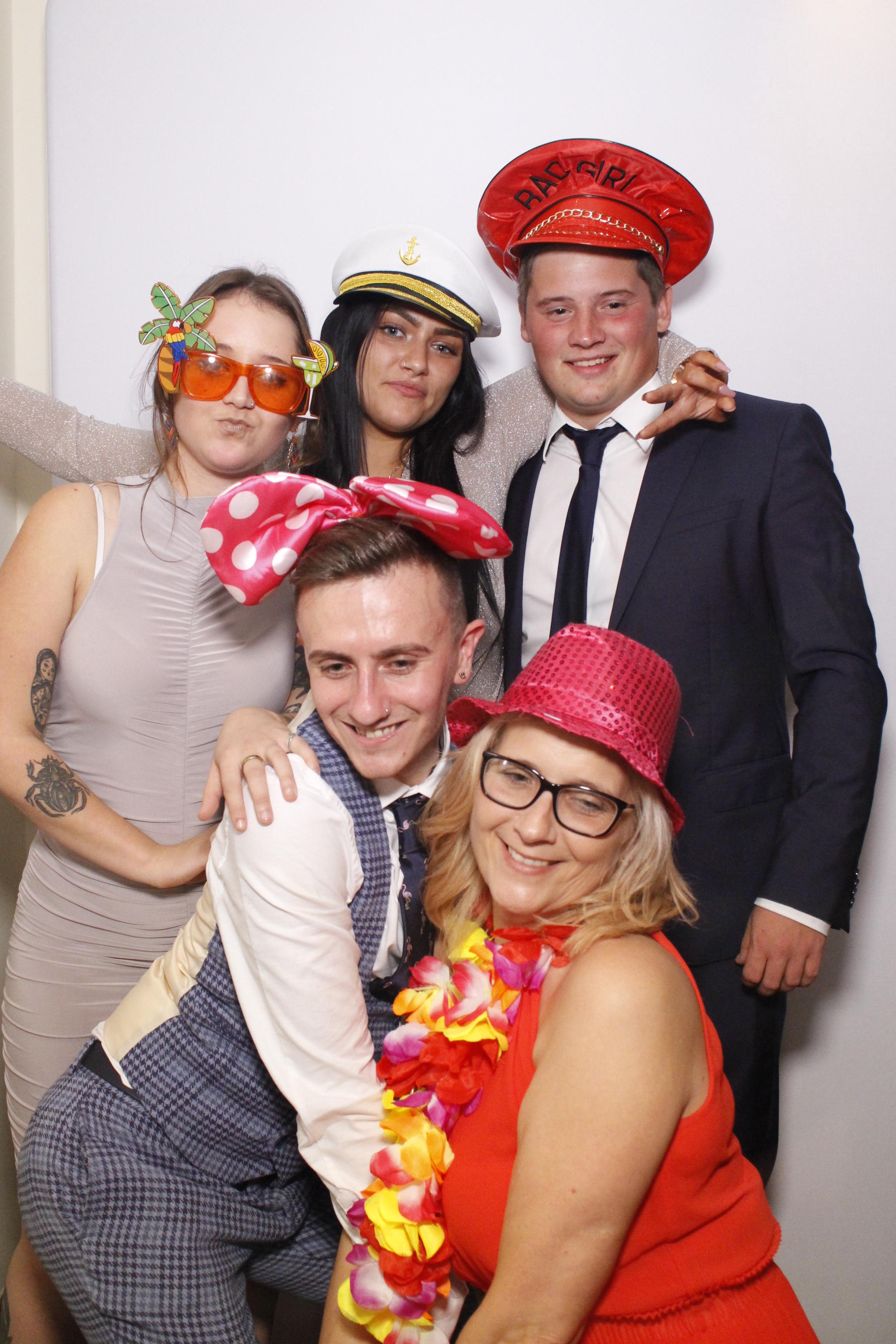 Luke & Emily's Wedding | View more photos from the event at gallery.myphotoboothexperience.co.uk/u/MyPhotoBoothExperienceLtd/Luke-Emilys-Wedding